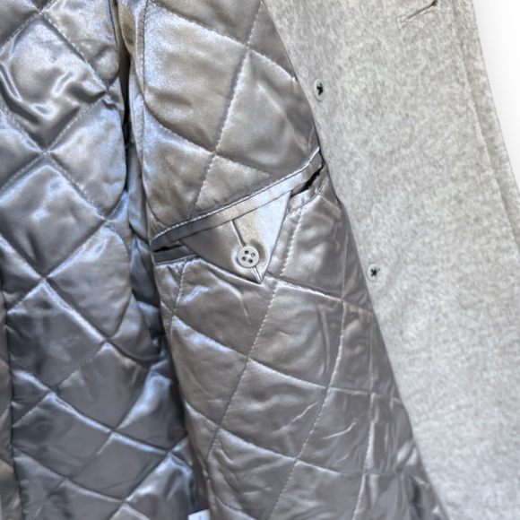 Lands’ End Women’s Insulated Wool Pea Coat | 14 Petites | Light Heather | $65 - Picture 6 of 9